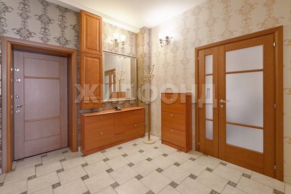 
  Продается 3-комн. квартира, 140 м², Затеевский пер, д. 8
. Фото 10.