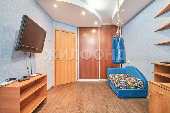 
  Продается 3-комн. квартира, 59.5 м², Карла Ильмера ул, д. 1
. Фото 7.