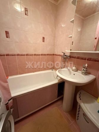 
  Продается 3-комн. квартира, 68.7 м², Асиновская ул, д. 5/1
. Фото 16.