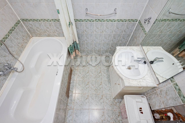 
  Продается 3-комн. квартира, 105.9 м², Нечевский пер, д. 2
. Фото 7.