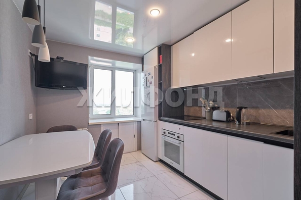 
  Продается 3-комн. квартира, 62.4 м², Сергея Лазо ул, д. 24
. Фото 11.