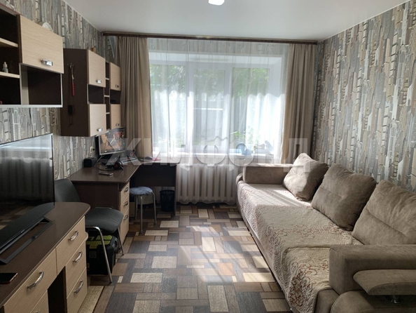 
  Продается 3-комн. квартира, 61.7 м², Бела Куна ул, д. 12/1
. Фото 5.