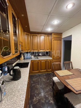 
  Продается 3-комн. квартира, 61.7 м², Коммунистический пр-кт, д. 145
. Фото 2.