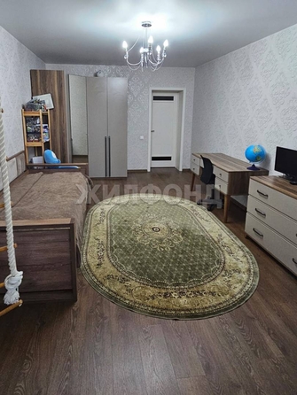 
  Продается 3-комн. квартира, 107.4 м², Аркадия Иванова ул, д. 27
. Фото 9.