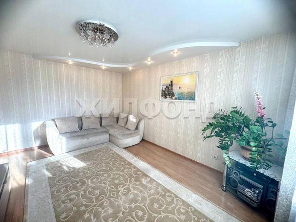 
  Продается 3-комн. квартира, 76.7 м², Ленина пр-кт, д. 180
. Фото 3.