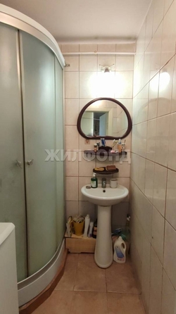 
  Продается 4-комн. квартира, 74.8 м², Мокрушина ул, д. 24
. Фото 5.