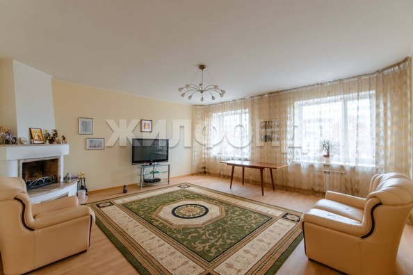 
  Продается 4-комн. квартира, 152 м², Вершинина ул, д. 24В
. Фото 1.