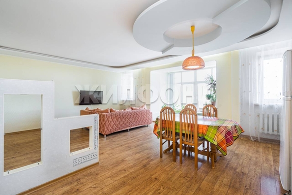 
  Продается 4-комн. квартира, 120.4 м², Учебная ул, д. 39/2
. Фото 2.