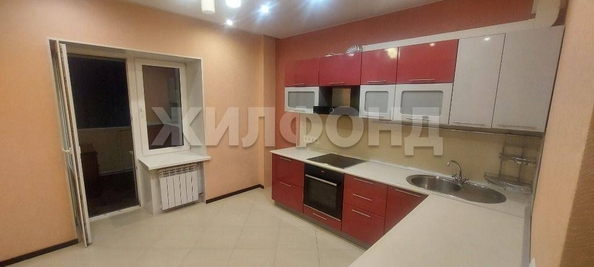
  Продается 4-комн. квартира, 118 м², Кузнецова ул, д. 6
. Фото 3.