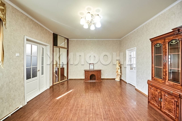 
  Продается дом, 242.8 м², Томск
. Фото 18.