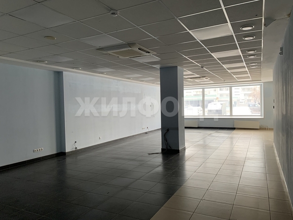 
  Продается универсальное помещение, 330 м², Иркутский тракт
. Фото 7.