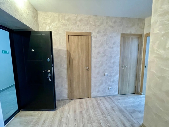 
  Продается 2-комн. квартира 75.7 м². Фото 1.