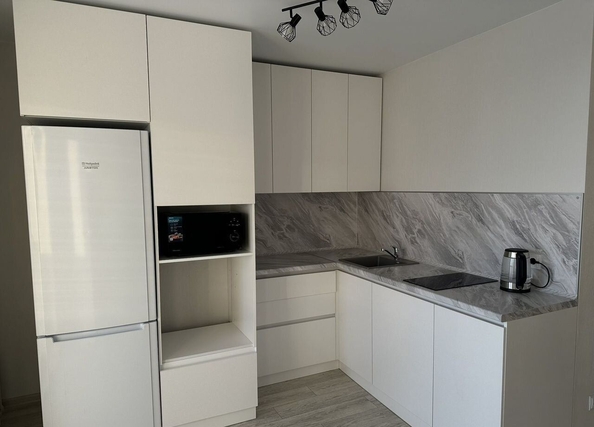 
  Сдается 1-комн. квартира 40 м². Фото 1.