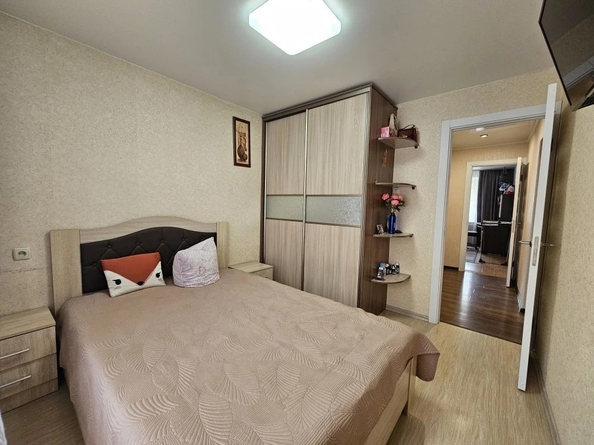 
  Продам 3-комн. квартиру 57.9 м². Фото 1.