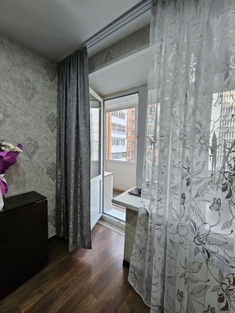 
  Продам 3-комн. квартиру 57.9 м². Фото 16.