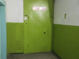 Продается 3-комнатная квартира мкр 7-й, 59.8 м², 2400000 рублей