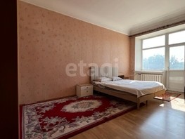 Продается 4-комнатная квартира Калинина пр-кт, 90  м², 9200000 рублей