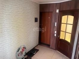 Продается 3-комнатная квартира Георгия Исакова ул, 60.3  м², 3900000 рублей