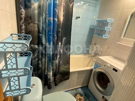 Продается 1-комнатная квартира Сухэ-Батора ул, 34.4 м², 3700000 рублей