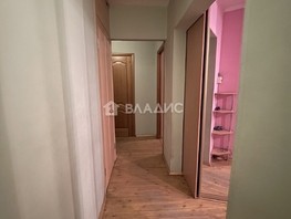 Продается 3-комнатная квартира Строителей Проспект, 62.4  м², 7400000 рублей