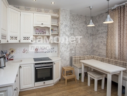 Продается 3-комнатная квартира Серебряный бор ул, 75.4 м², 9700000 рублей