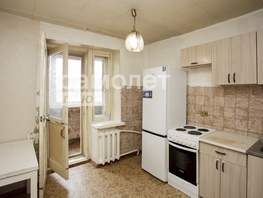 Продается 2-комнатная квартира Патриотов ул, 49.4  м&sup2;, 4200000 рублей