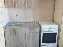 Снять однокомнатную квартиру Героев Революции ул, 48 м², 27000 рублей