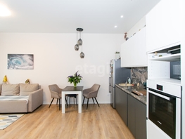 Продается 2-комнатная квартира 7-й микрорайон, 59 м², 8700000 рублей