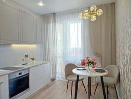 Продается 1-комнатная квартира Виктора Уса ул, 40 м², 5250000 рублей