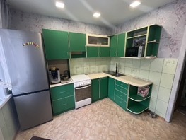 Продается 4-комнатная квартира Рассветная ул, 81 м², 7600000 рублей