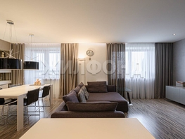 Продается 4-комнатная квартира Военная ул, 121.7  м², 27000000 рублей