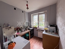 Продается 3-комнатная квартира Петухова ул, 61  м², 3999000 рублей