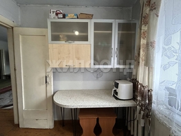 Продается 1-комнатная квартира Павлика Морозова ул, 30.1  м², 2350000 рублей