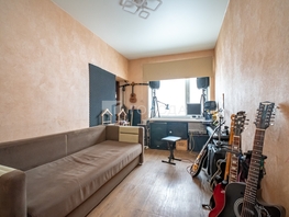 Продается 3-комнатная квартира Красный пр-кт, 60  м&sup2;, 7680000 рублей