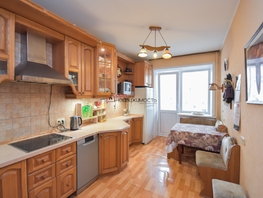 Продается 4-комнатная квартира Иванова ул, 108.7  м&sup2;, 16395000 рублей