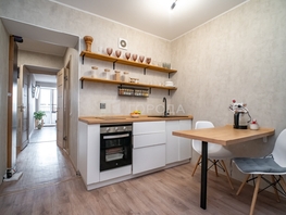 Продается 2-комнатная квартира ЖК Солнечные часы, 3 очередь, дом 4, 37.9  м&sup2;, 5190000 рублей