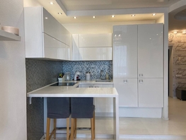 Продается 1-комнатная квартира Семьи Шамшиных ул, 44  м&sup2;, 13000000 рублей