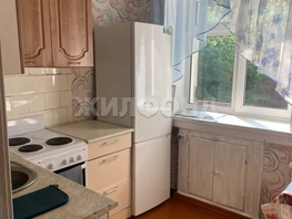 Снять двухкомнатную квартиру Театральная ул, 43  м&sup2;, 23000 рублей
