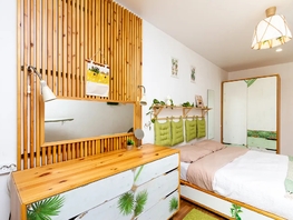 Снять трехкомнатную квартиру Селезнева ул, 60  м&sup2;, 6250 рублей