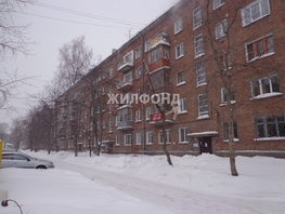 Продается 2-комнатная квартира Серафимовича ул, 40.8  м², 4300000 рублей