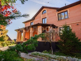 Продается Дом Кирова ул, 480  м², участок 44 сот., 40000000 рублей