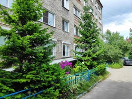 Продается Комната Димитрова пр-кт, 13.7 м², 1750000 рублей