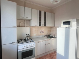 Снять двухкомнатную квартиру Крупской ул, 55 м², 25000 рублей