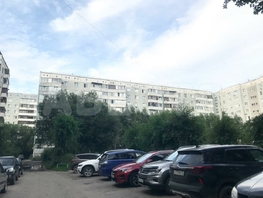 Продается 3-комнатная квартира 70 лет Октября ул, 63  м², 7017000 рублей
