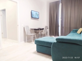Снять двухкомнатную квартиру Взлетная ул, 70  м&sup2;, 4600 рублей