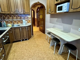 Продается 4-комнатная квартира Айвазовского ул, 68.5 м², 7000000 рублей