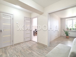 Продается 3-комнатная квартира Клюева ул, 70.3 м², 6700000 рублей